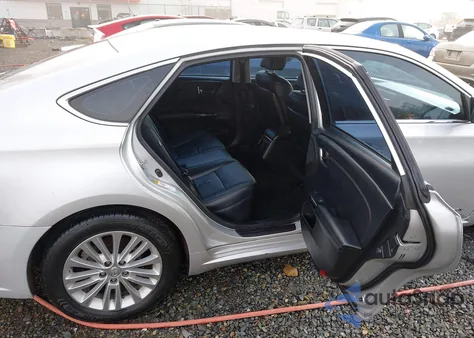 2013 Toyota Avalon Hybrid Xle Premium z USA, uszkodzony, nr VIN 4T1BD1EB3DU005765